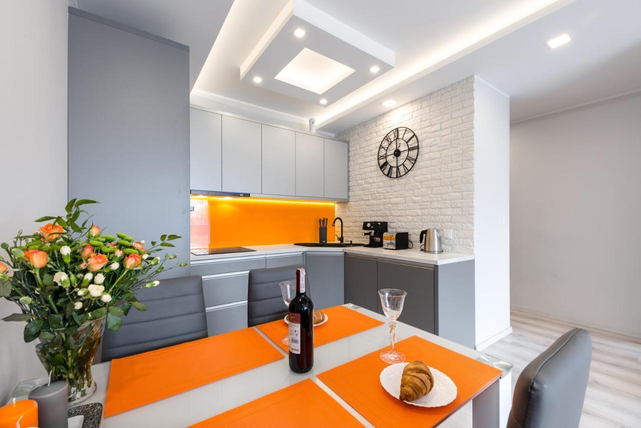 Apartment Orange Dream Danzica Esterno foto